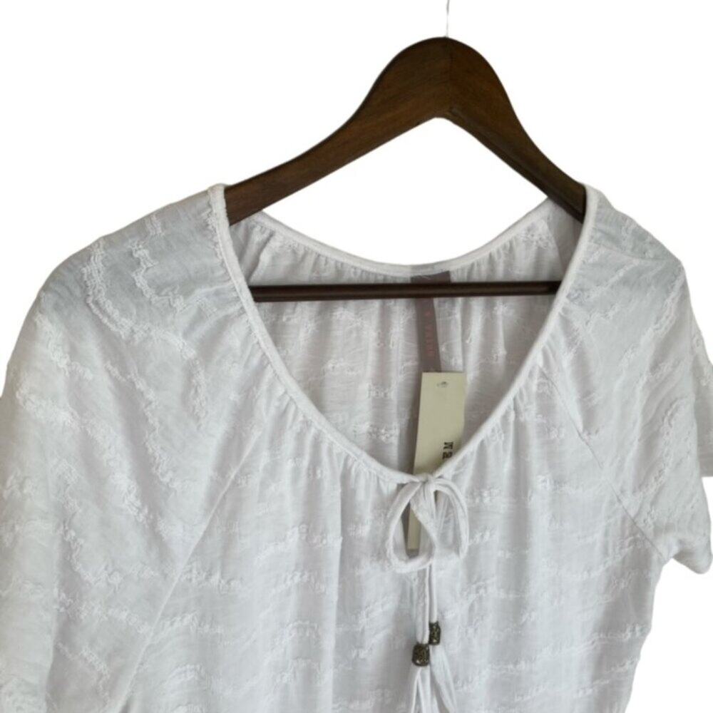 3/$21 Brina & Em White Scoop Neck Blouse - XL NWT - Picture 2 of 4